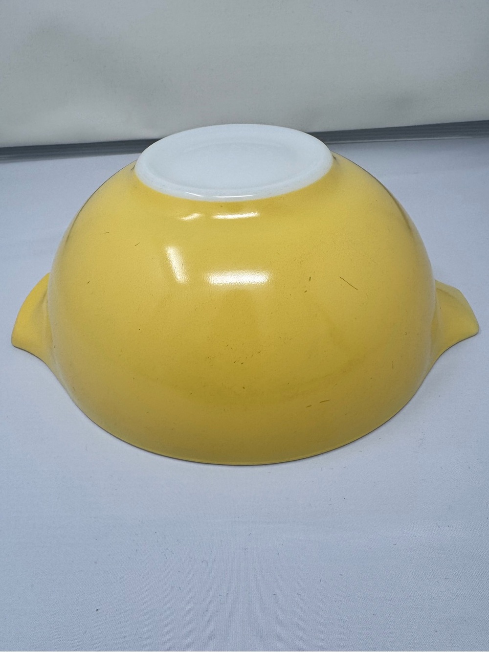 Vintage Pyrex Buttercup Yellow 443 Mixing Bowl 2.5 Qt